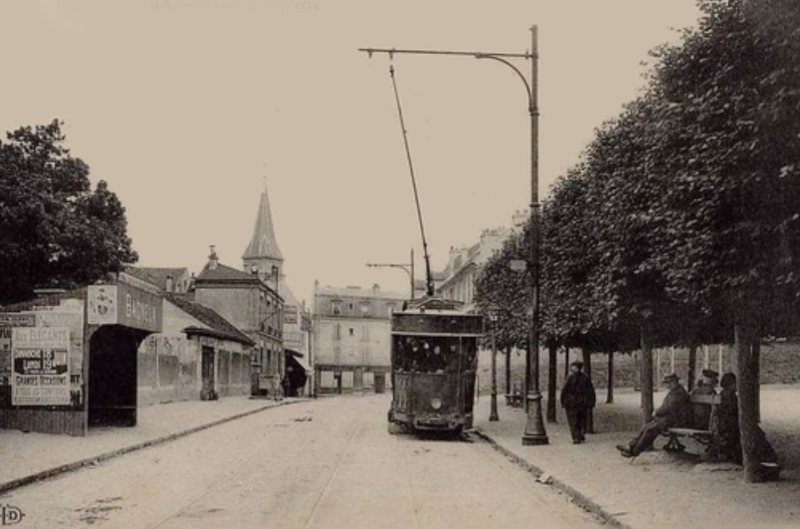 Place Dampierre station Tramway