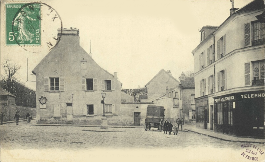 Place du 13 Octobre 1911