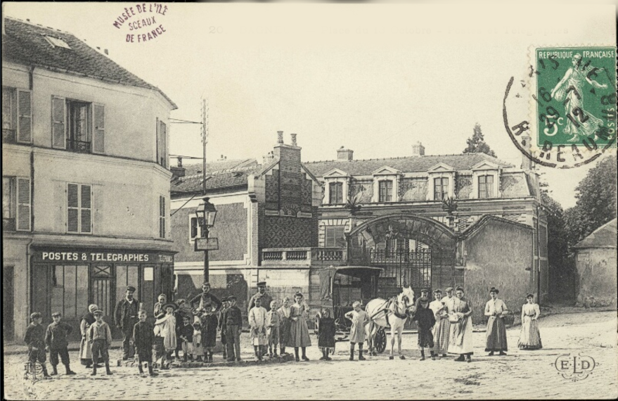 Place_du_13_octobre_1